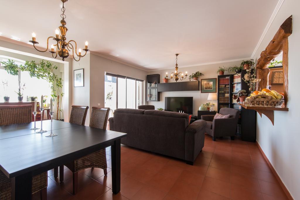 "Homeysuite" In Estoril Beach Apartment ภายนอก รูปภาพ